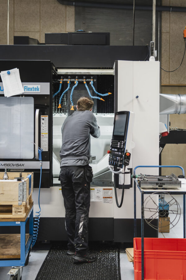 IMG02910-Enhanced-NR